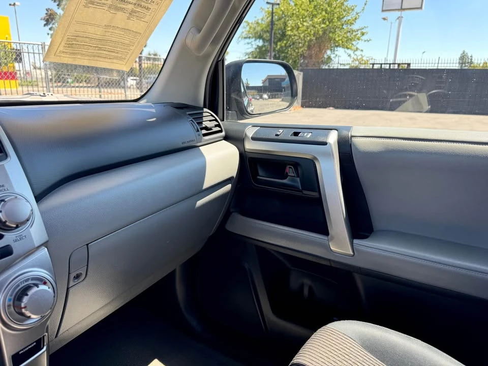 2011 Toyota 4Runner 5th Gen - Image 14 of 20