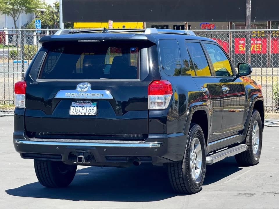 2011 Toyota 4Runner 5th Gen - Image 6 of 20
