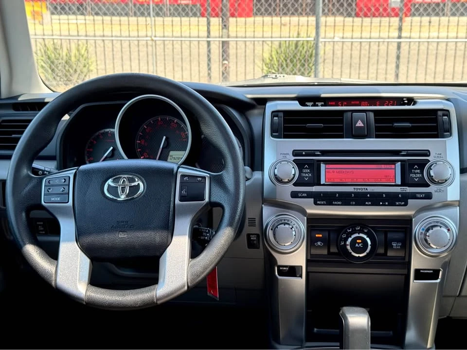 2011 Toyota 4Runner 5th Gen - Image 11 of 20