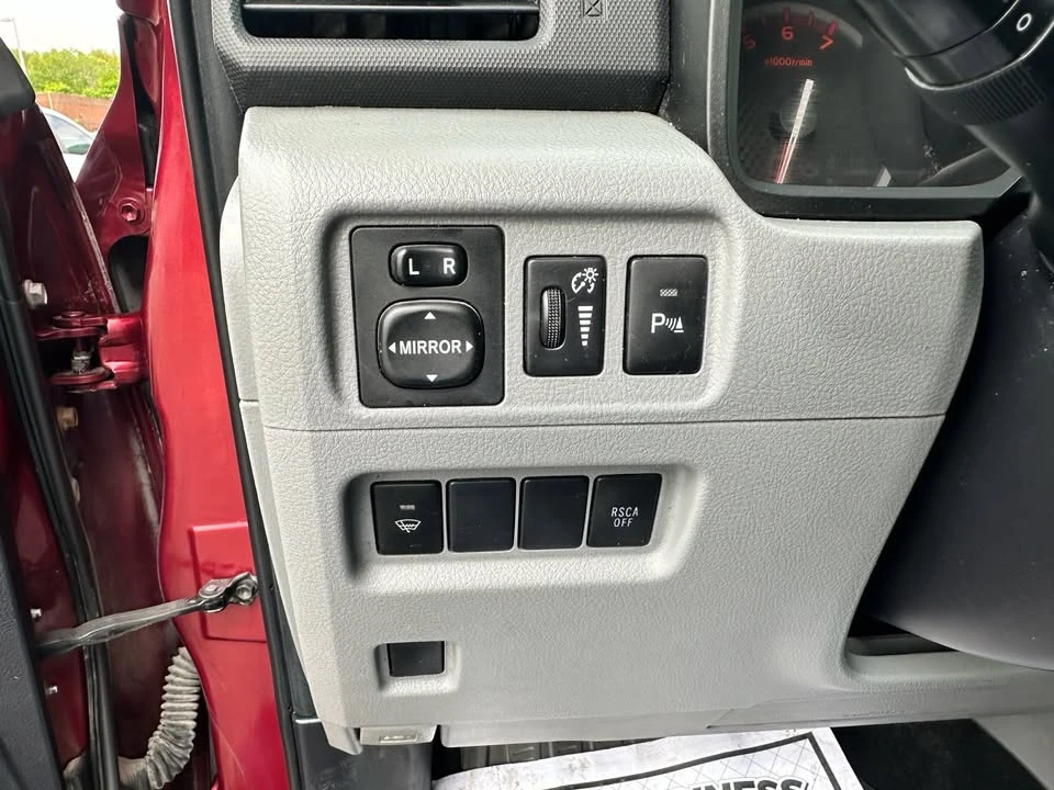 2011 Toyota 4Runner 5th Gen - Image 9 of 11