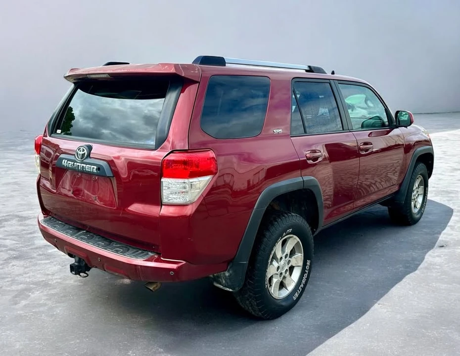 2011 Toyota 4Runner 5th Gen - Image 3 of 11