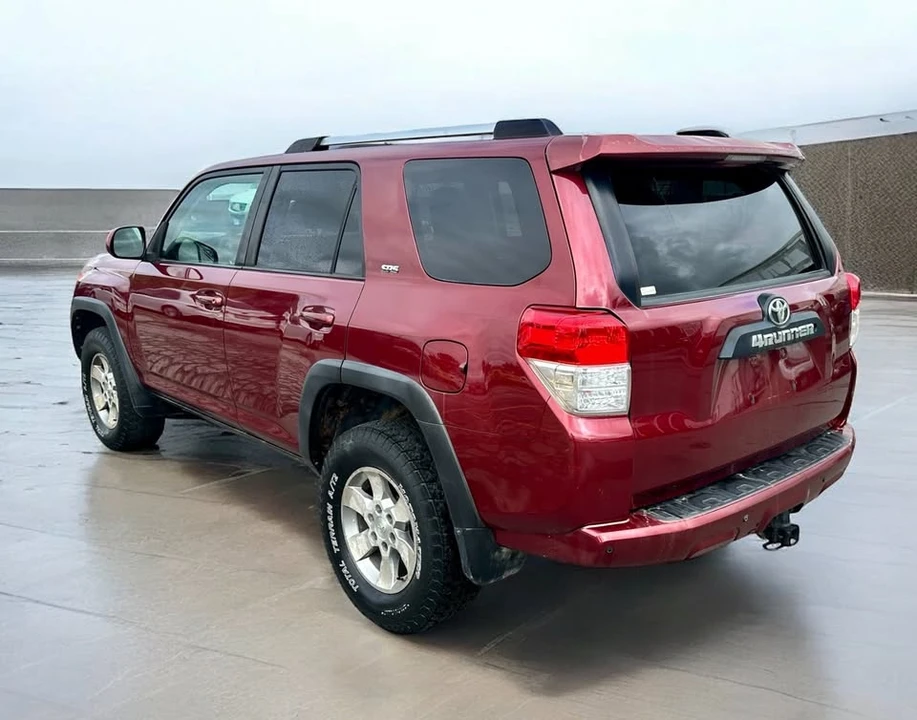 2011 Toyota 4Runner 5th Gen - Image 4 of 11