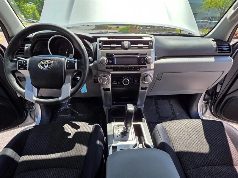 2011 Toyota 4Runner 5th Gen - Image 19 of 21