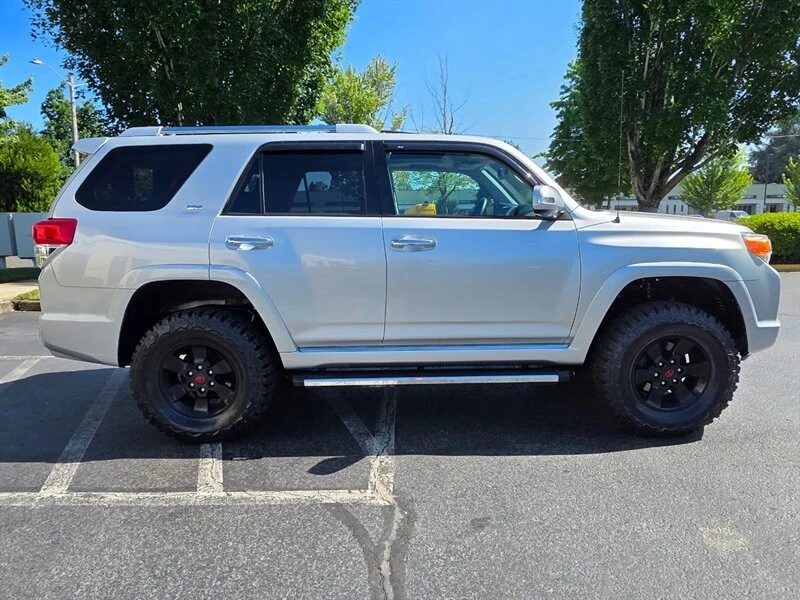 2011 Toyota 4Runner 5th Gen - Image 4 of 21
