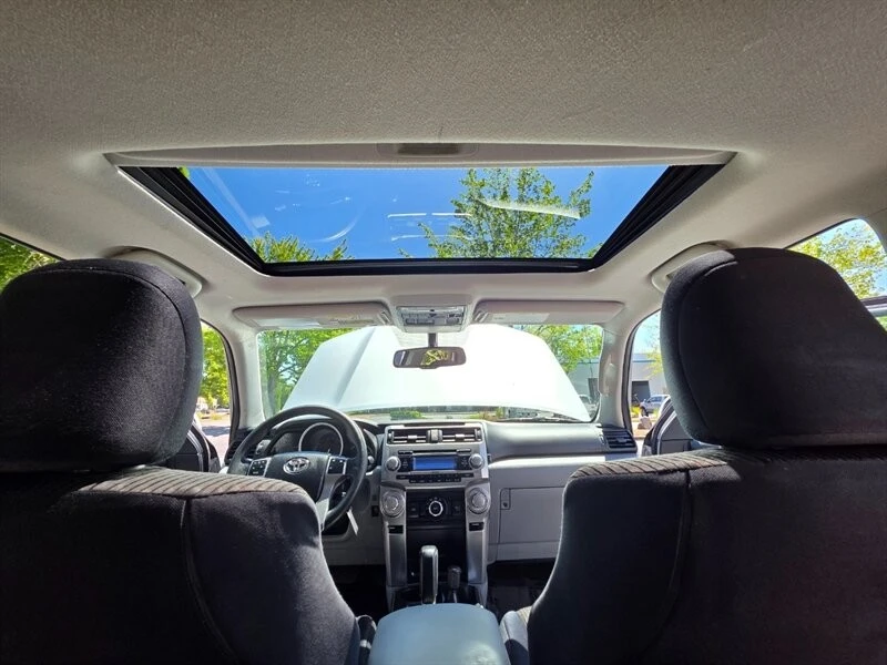2011 Toyota 4Runner 5th Gen - Image 19 of 21