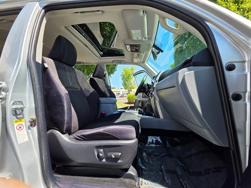 2011 Toyota 4Runner 5th Gen - Image 14 of 21