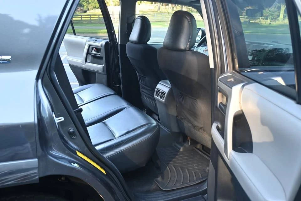 2011 Toyota 4Runner 5th Gen - Image 18 of 18