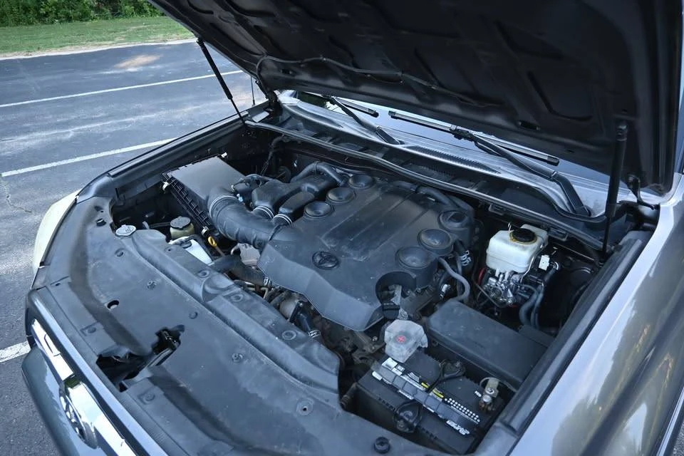 2011 Toyota 4Runner 5th Gen - Image 15 of 18
