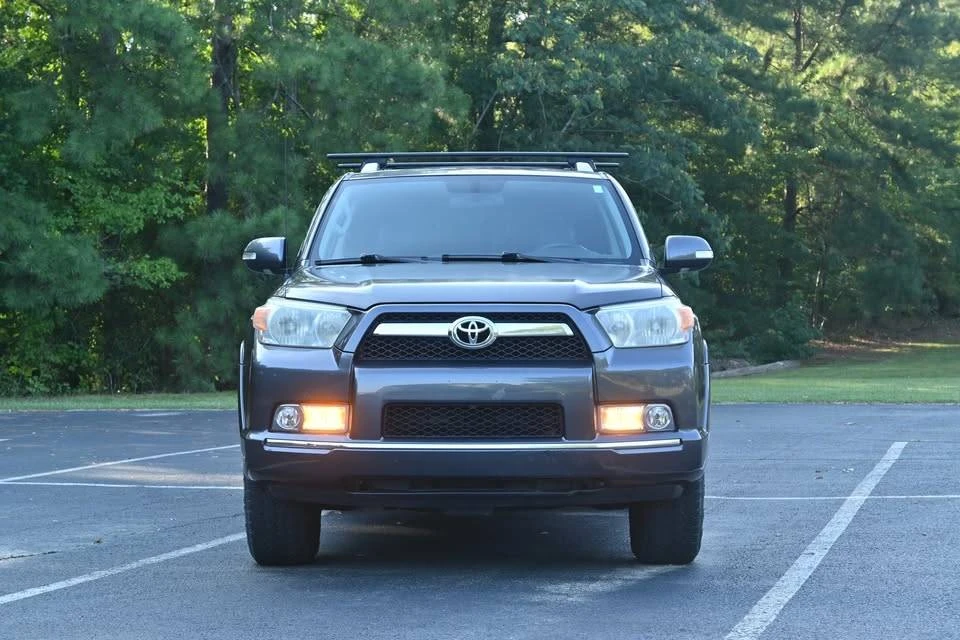 2011 Toyota 4Runner 5th Gen - Image 11 of 18