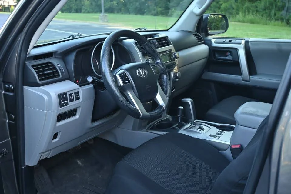 2011 Toyota 4Runner 5th Gen - Image 12 of 18