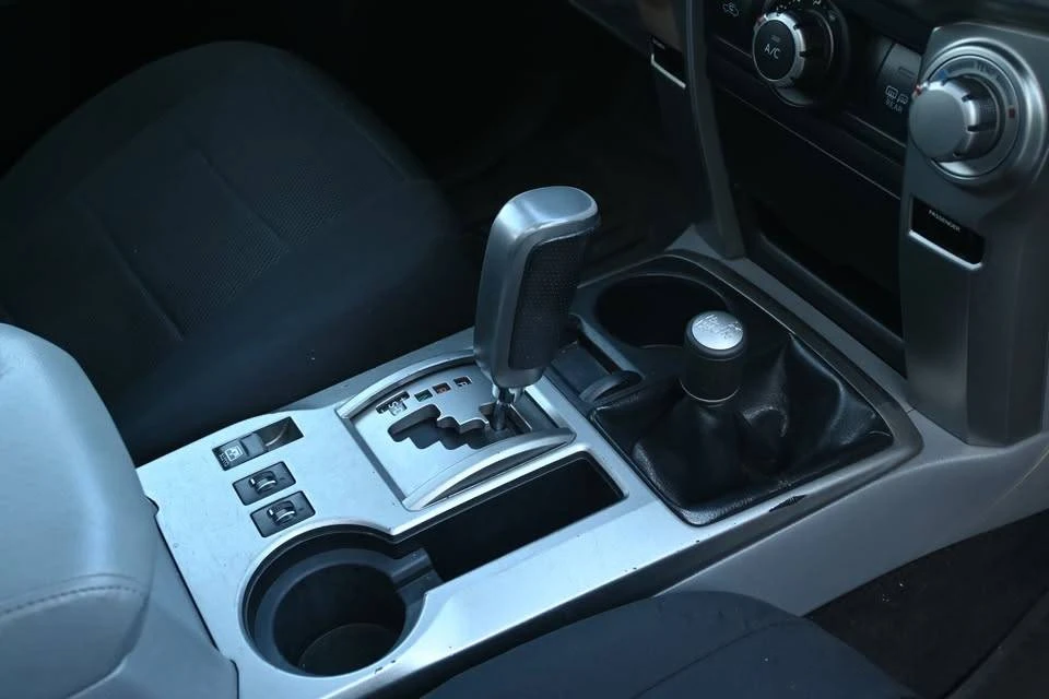 2011 Toyota 4Runner 5th Gen - Image 7 of 18