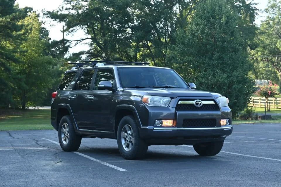 2011 Toyota 4Runner 5th Gen - Image 17 of 18