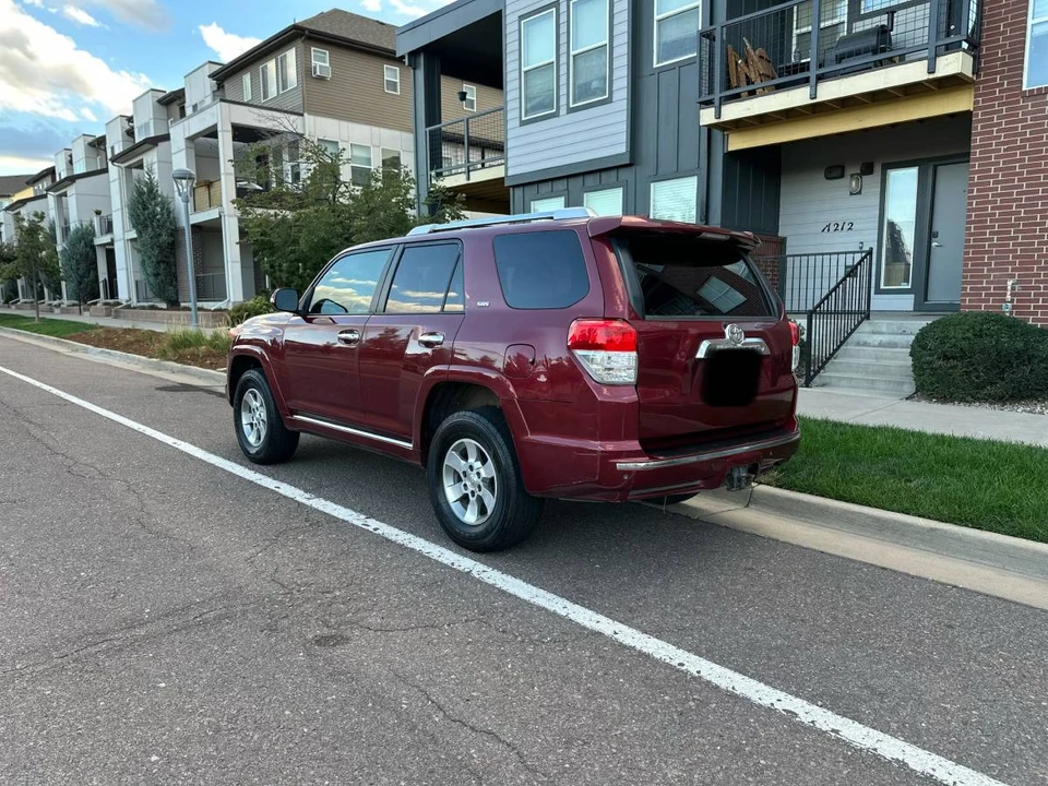 2011 Toyota 4Runner 5th Gen - Image 5 of 10
