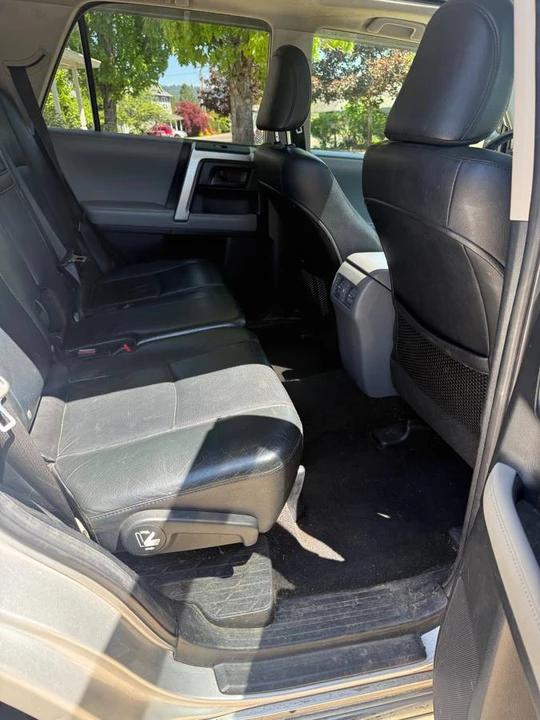 2011 Toyota 4Runner 5th Gen - Image 4 of 9
