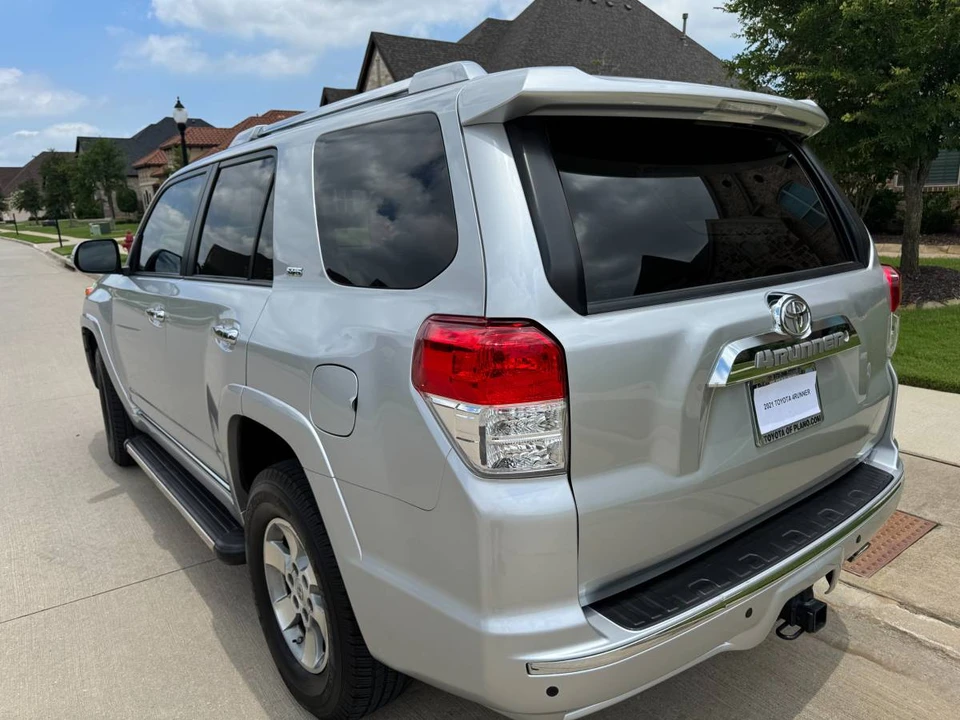 2011 Toyota 4Runner 5th Gen - Image 5 of 24