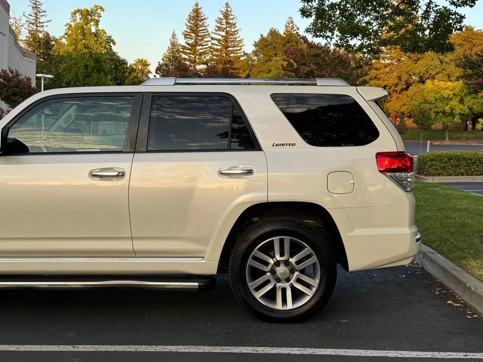 2011 Toyota 4Runner 5th Gen - Image 8 of 20