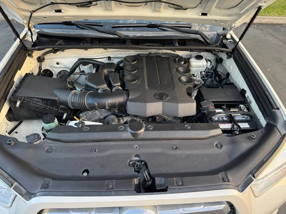 2011 Toyota 4Runner 5th Gen - Image 15 of 20