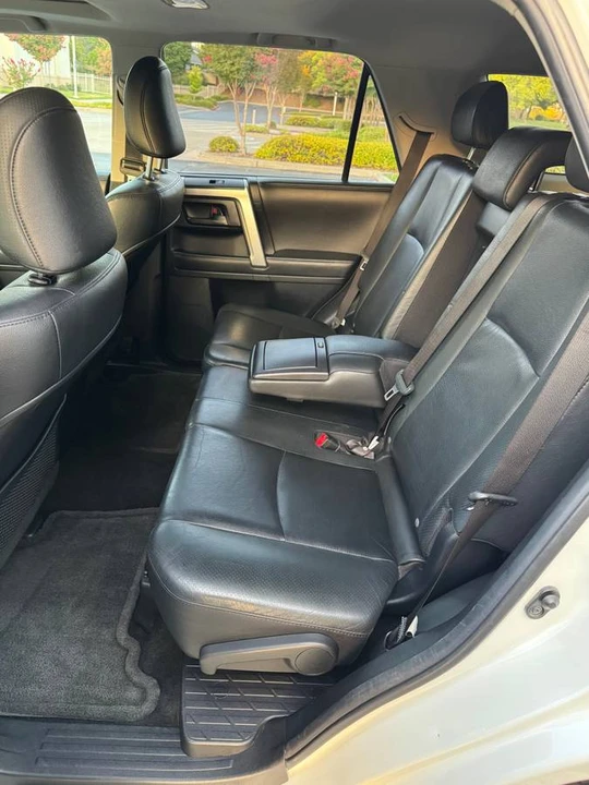 2011 Toyota 4Runner 5th Gen - Image 18 of 20