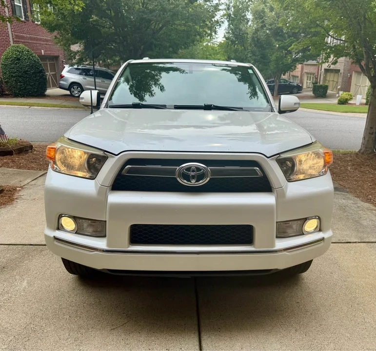 2011 Toyota 4Runner 5th Gen - Image 3 of 20