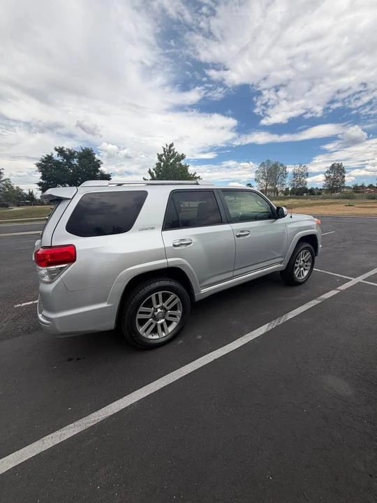 2011 Toyota 4Runner 5th Gen - Image 11 of 18