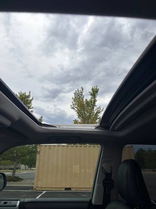 2011 Toyota 4Runner 5th Gen - Image 14 of 18
