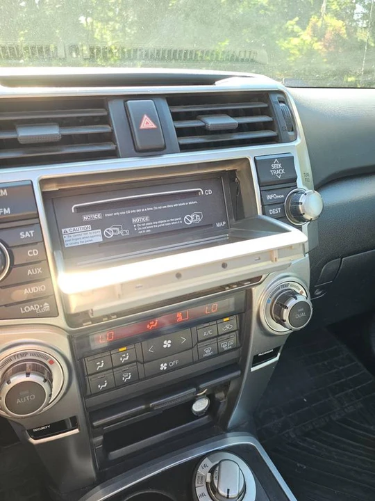 2011 Toyota 4Runner 5th Gen - Image 20 of 24