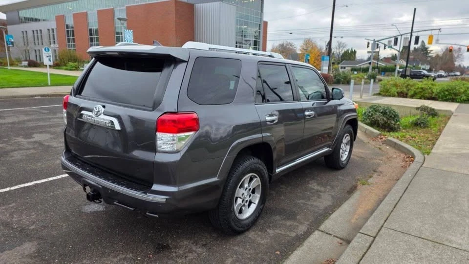 2011 Toyota 4Runner 5th Gen - Image 5 of 14
