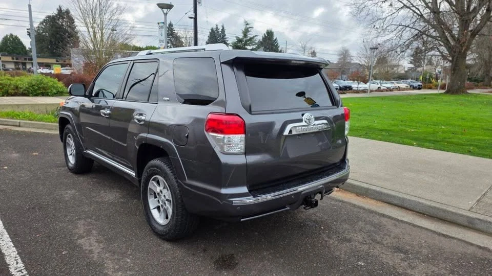 2011 Toyota 4Runner 5th Gen - Image 7 of 14