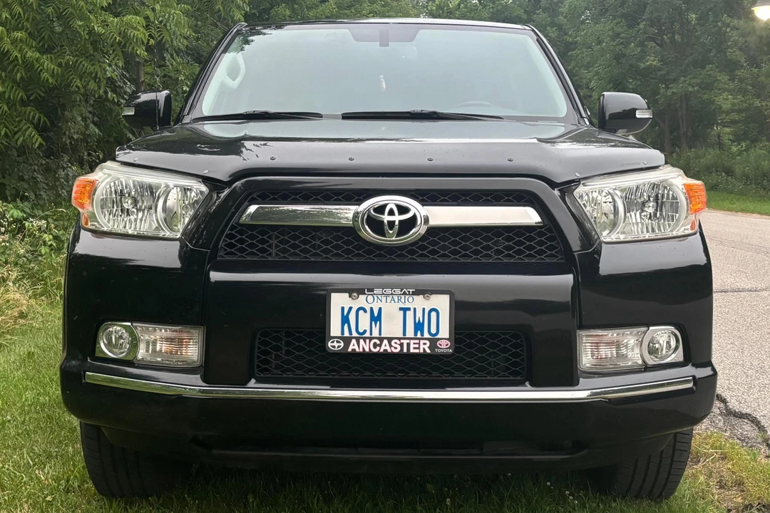 2011 Toyota 4Runner 5th Gen - Image 2 of 31