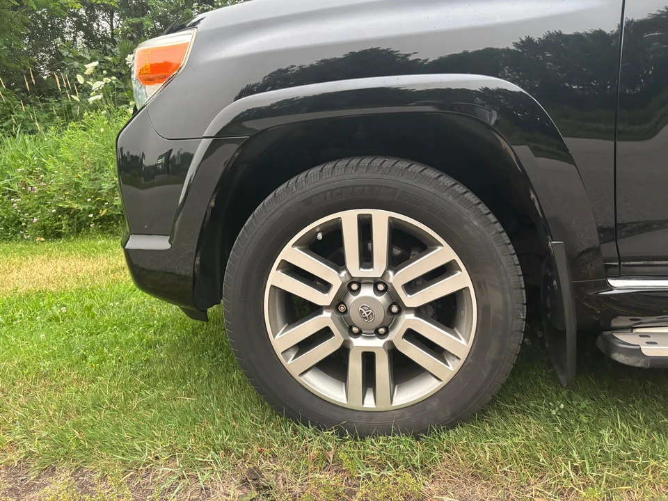 2011 Toyota 4Runner 5th Gen - Image 21 of 31