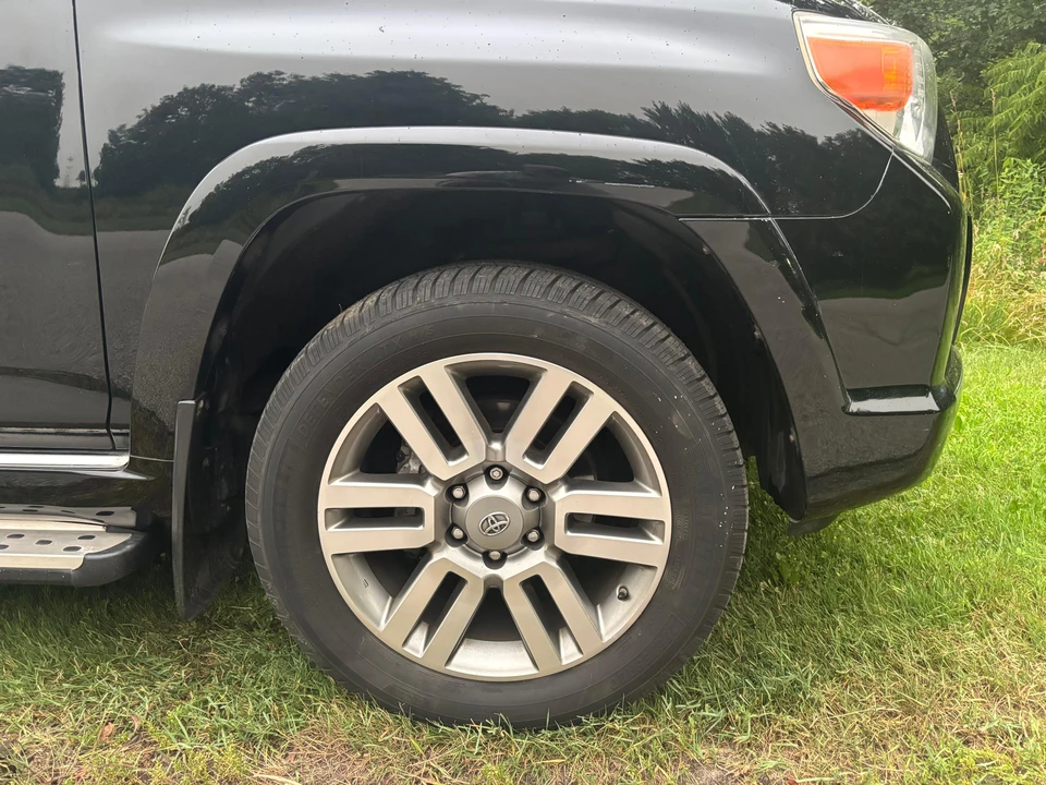 2011 Toyota 4Runner 5th Gen - Image 24 of 31