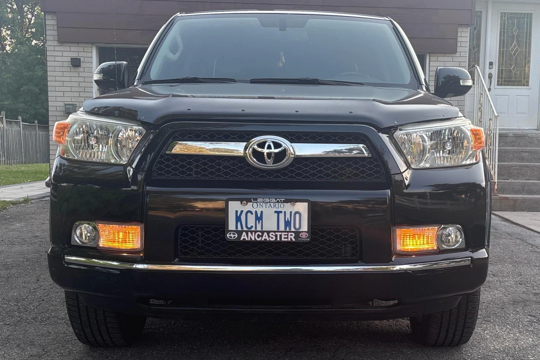 2011 Toyota 4Runner 5th Gen - Image 9 of 31