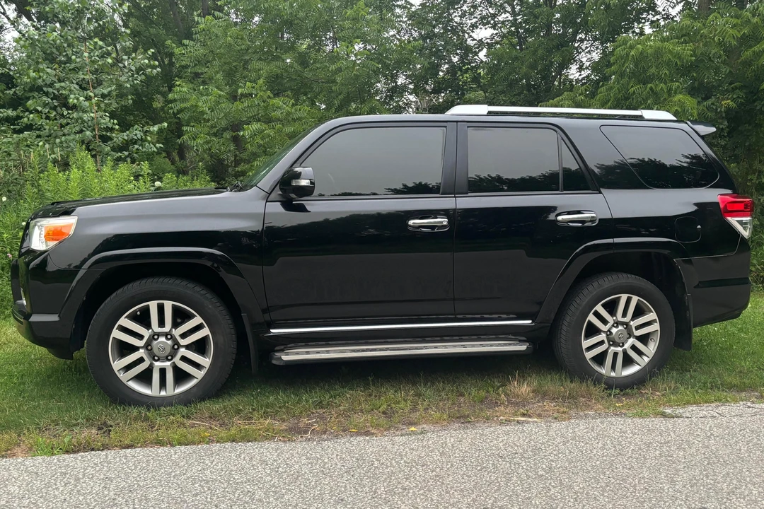 2011 Toyota 4Runner 5th Gen - Image 3 of 31