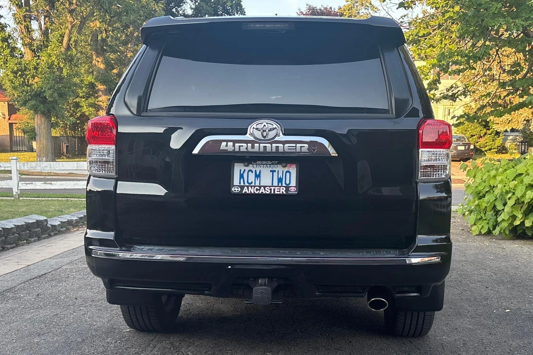 2011 Toyota 4Runner 5th Gen - Image 11 of 31