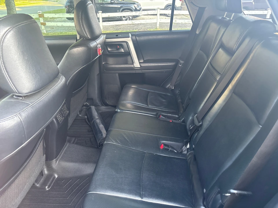 2011 Toyota 4Runner 5th Gen - Image 30 of 31