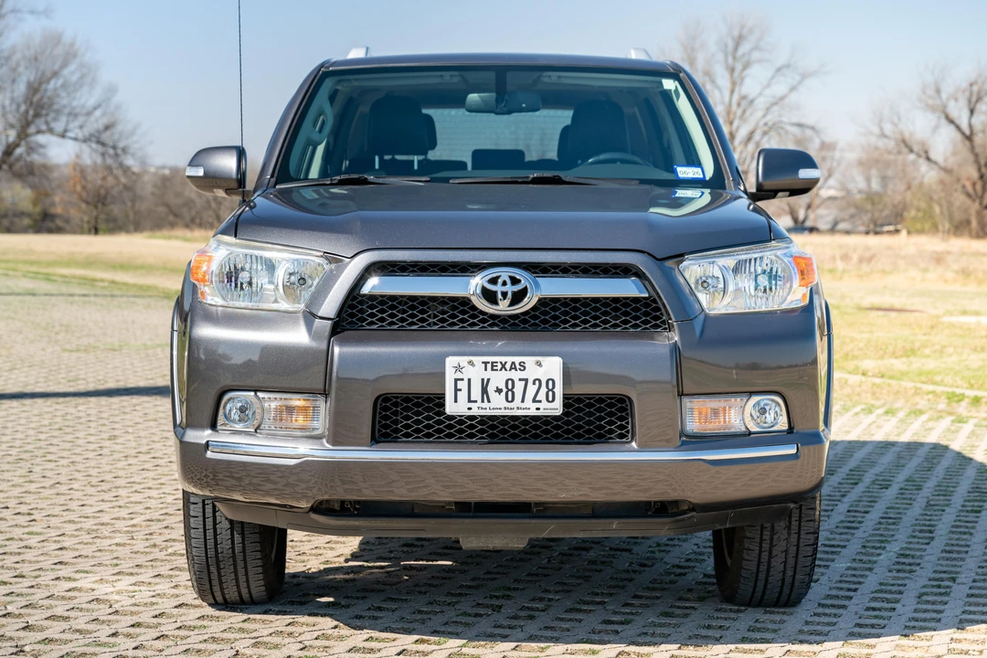 2011 Toyota 4Runner 5th Gen - Image 2 of 31
