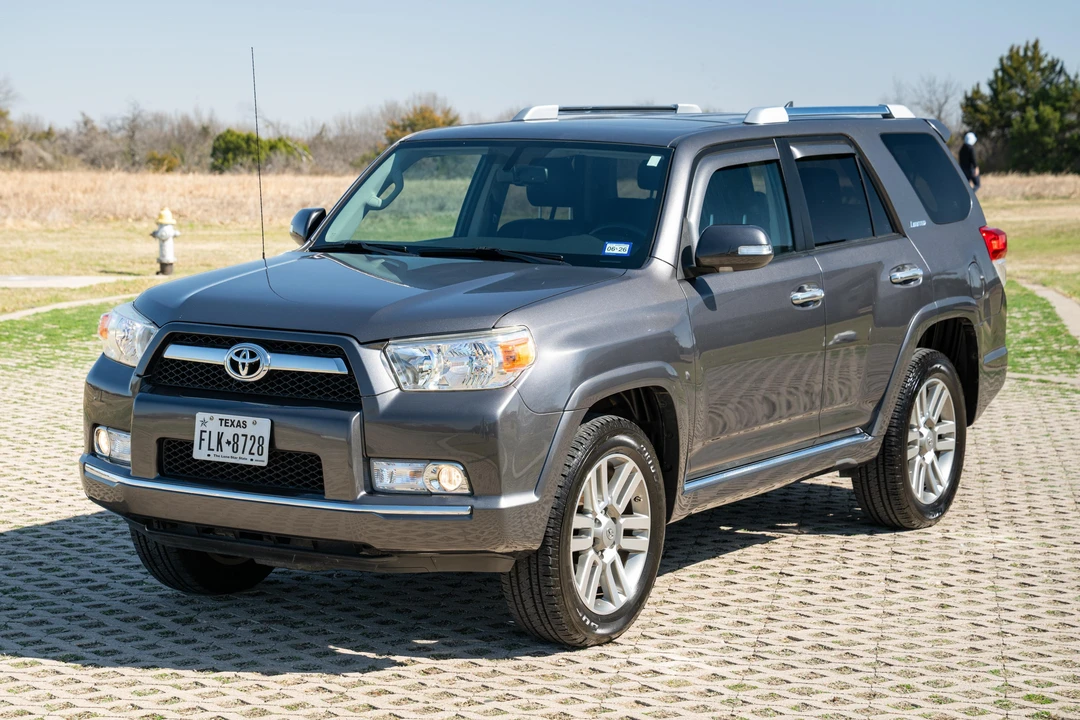 2011 Toyota 4Runner 5th Gen - Image 7 of 31