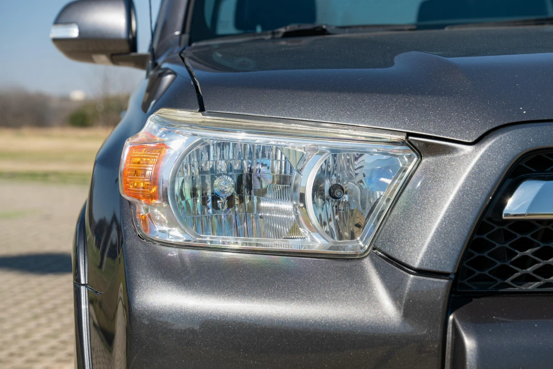 2011 Toyota 4Runner 5th Gen - Image 11 of 31