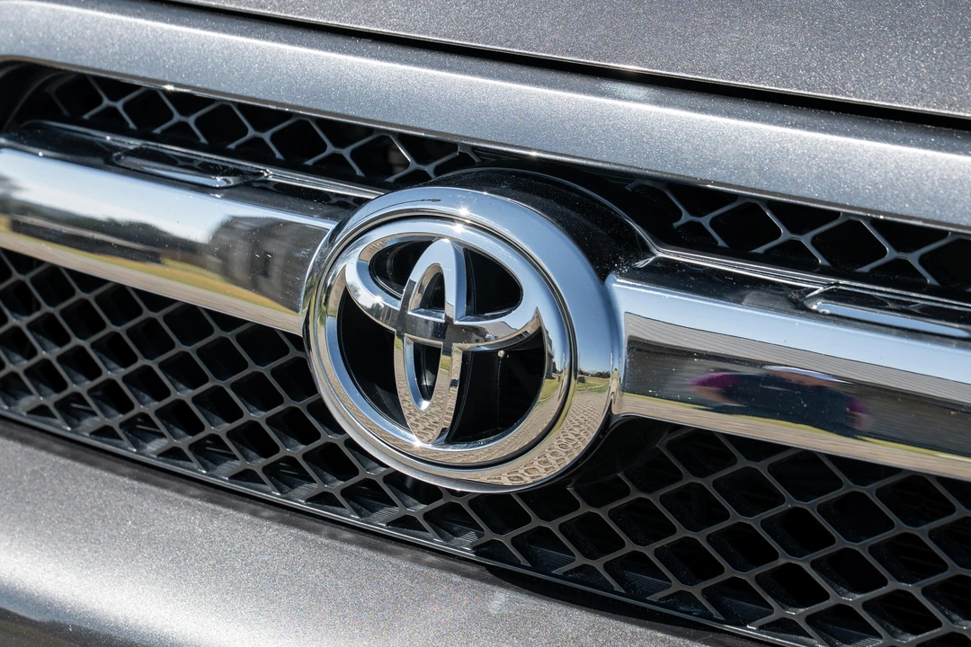 2011 Toyota 4Runner 5th Gen - Image 14 of 31