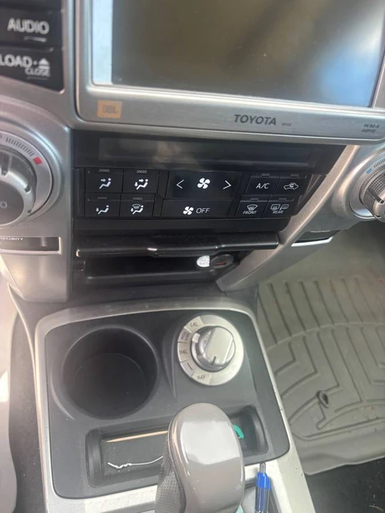 2011 Toyota 4Runner 5th Gen - Image 8 of 10