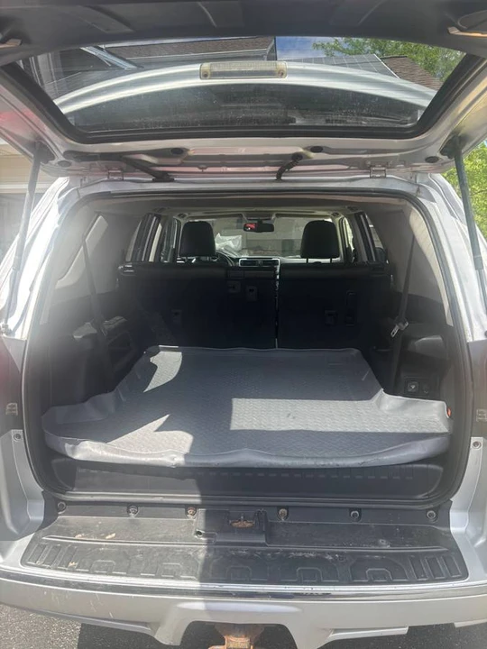 2011 Toyota 4Runner 5th Gen - Image 4 of 10