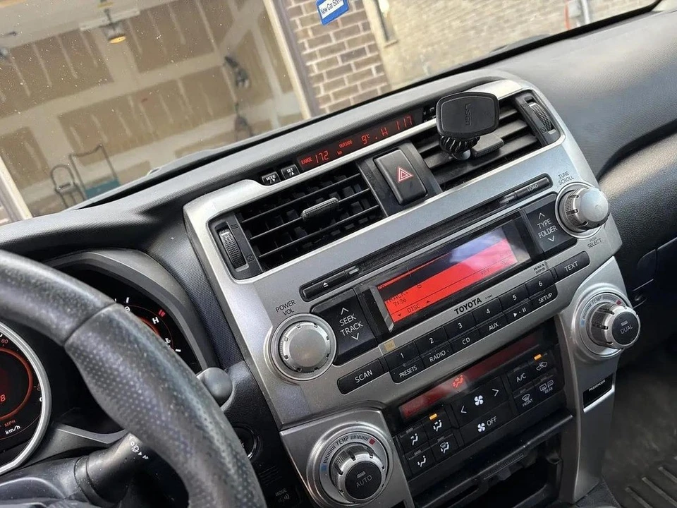 2011 Toyota 4Runner 5th Gen - Image 9 of 16