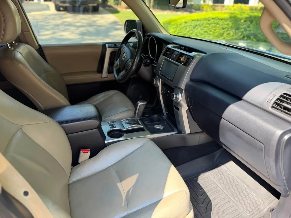 2011 Toyota 4Runner 5th Gen - Image 8 of 20