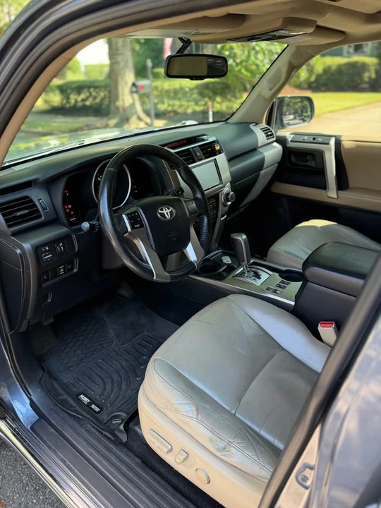 2011 Toyota 4Runner 5th Gen - Image 10 of 20