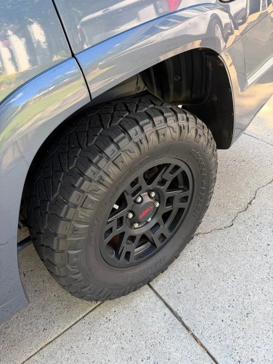 2011 Toyota 4Runner 5th Gen - Image 18 of 20