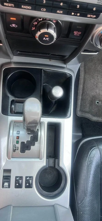 2011 Toyota 4Runner 5th Gen - Image 18 of 19