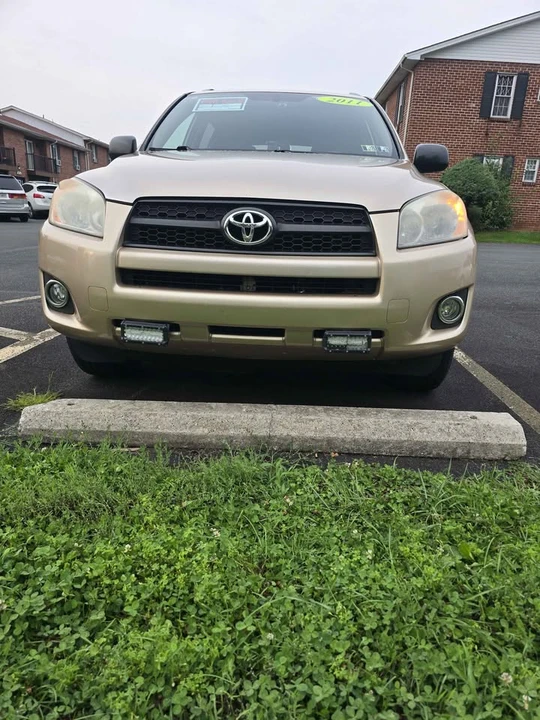 2011 Toyota 4Runner 5th Gen - Image 6 of 11