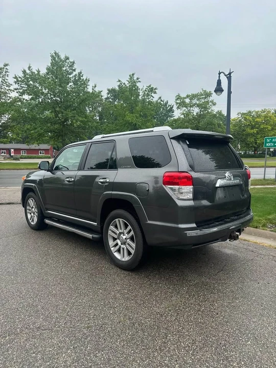 2011 Toyota 4Runner 5th Gen - Image 4 of 17