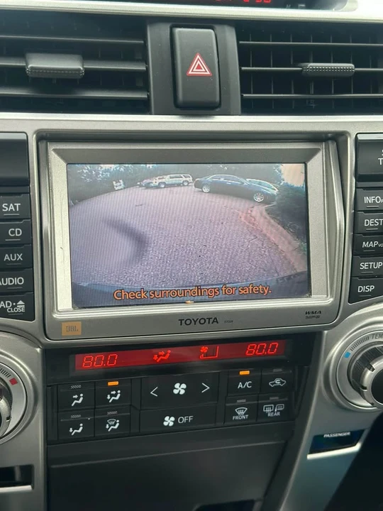 2011 Toyota 4Runner 5th Gen - Image 11 of 17