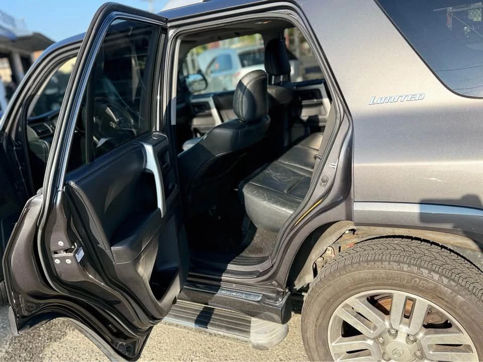 2011 Toyota 4Runner 5th Gen - Image 6 of 16